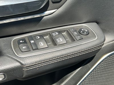 2021 RAM 1500 Laramie Crew Cab 4x4 5'7' Box