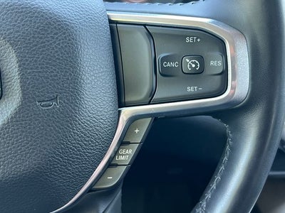 2021 RAM 1500 Laramie Crew Cab 4x4 5'7' Box