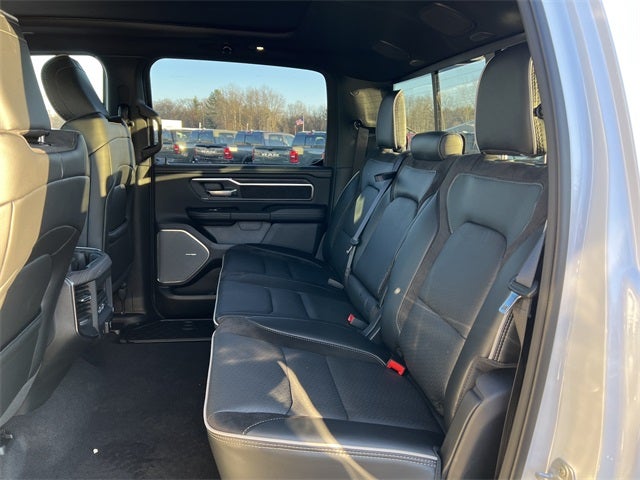 2026 RAM 1500 RAM 1500 LARAMIE CREW CAB 4X4 5'7' BOX