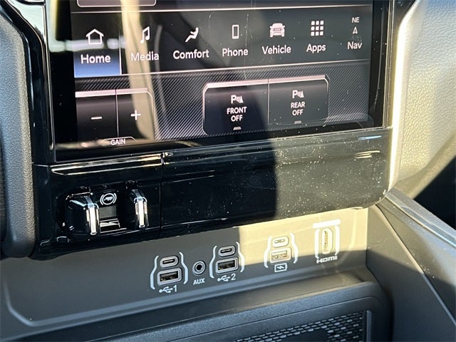 2026 RAM 1500 RAM 1500 LARAMIE CREW CAB 4X4 5'7' BOX