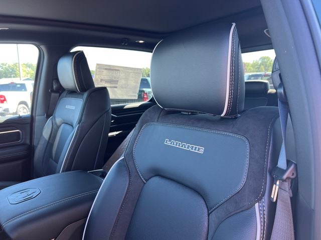 2027 RAM 1500 RAM 1500 LARAMIE CREW CAB 4X4 5'7' BOX