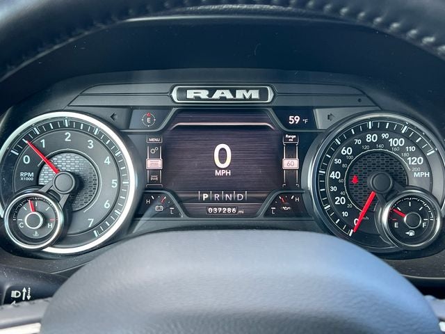 2023 RAM 1500 Laramie Crew Cab 4x4 5'7' Box