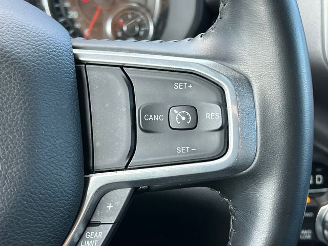 2023 RAM 1500 Laramie Crew Cab 4x4 5'7' Box