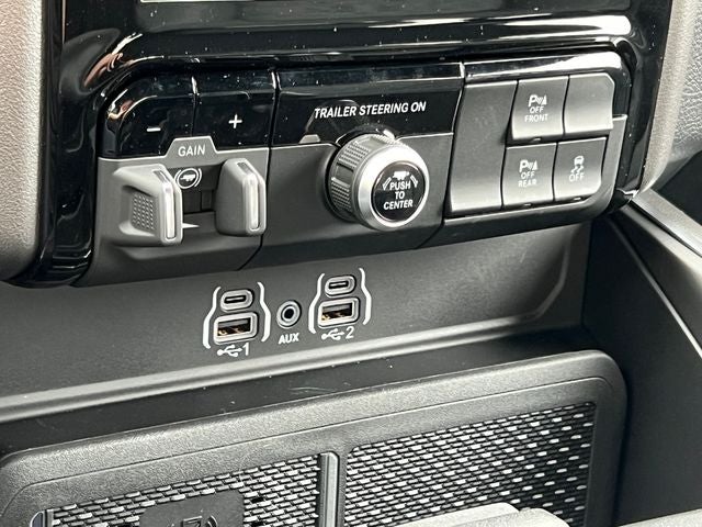 2026 RAM 1500 RAM 1500 BIG HORN CREW CAB 4X4 6'4' BOX