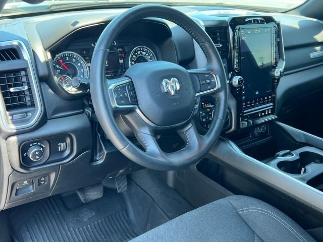 2024 RAM 1500 Big Horn Crew Cab 4x4 6'4' Box