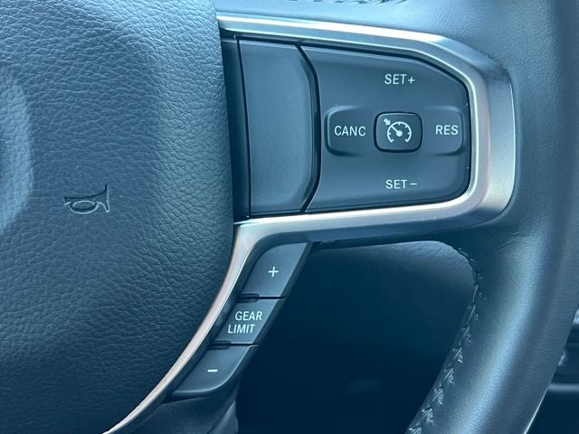 2024 RAM 1500 Big Horn Crew Cab 4x4 6'4' Box