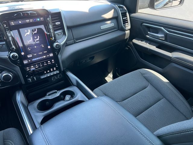 2024 RAM 1500 Big Horn Crew Cab 4x4 6'4' Box