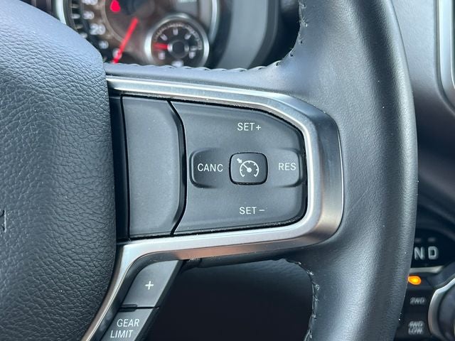2024 RAM 1500 Big Horn Crew Cab 4x4 6'4' Box