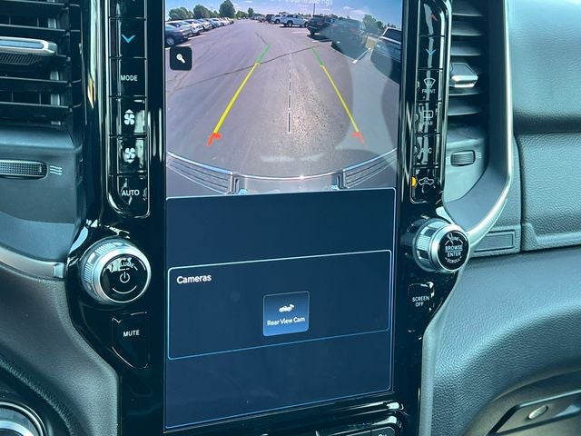 2024 RAM 1500 Big Horn Crew Cab 4x4 6'4' Box