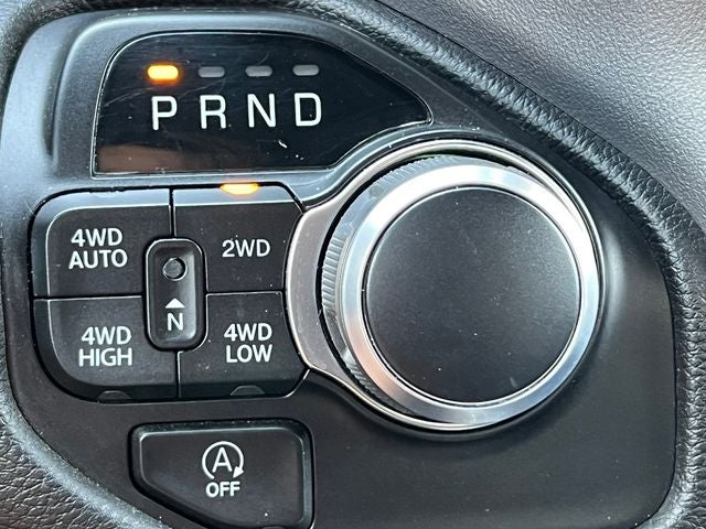 2024 RAM 1500 Big Horn Crew Cab 4x4 6'4' Box