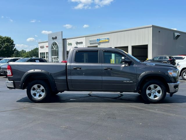 2024 RAM 1500 Big Horn Crew Cab 4x4 6'4' Box
