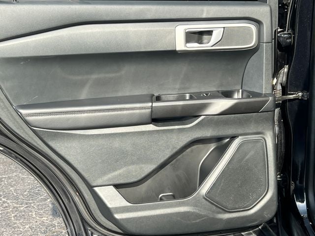 2023 Ford Explorer Base