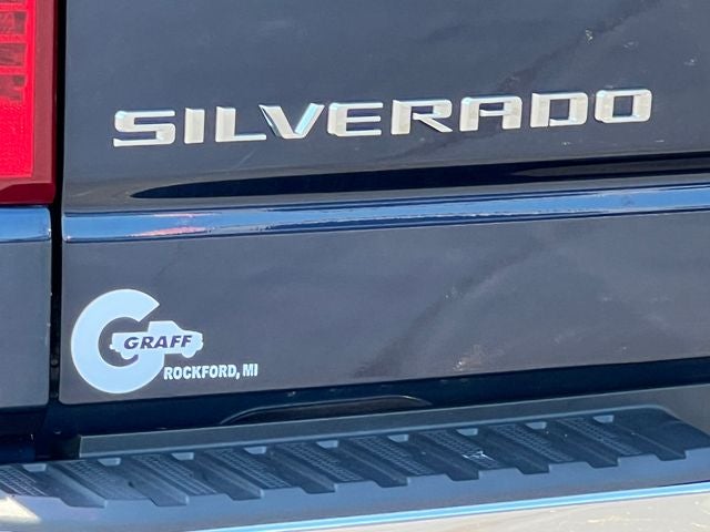 2022 Chevrolet Silverado 1500 4WD Crew Cab Short Bed LT with 2FL