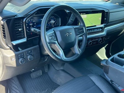 2023 Chevrolet Silverado 1500 4WD Crew Cab Short Bed RST