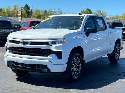 2023 Chevrolet Silverado 1500 4WD Crew Cab Short Bed RST