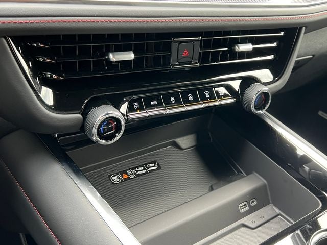2026 Chevrolet Tahoe 4WD RST