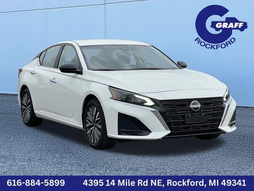 2025 Nissan Altima SV FWD