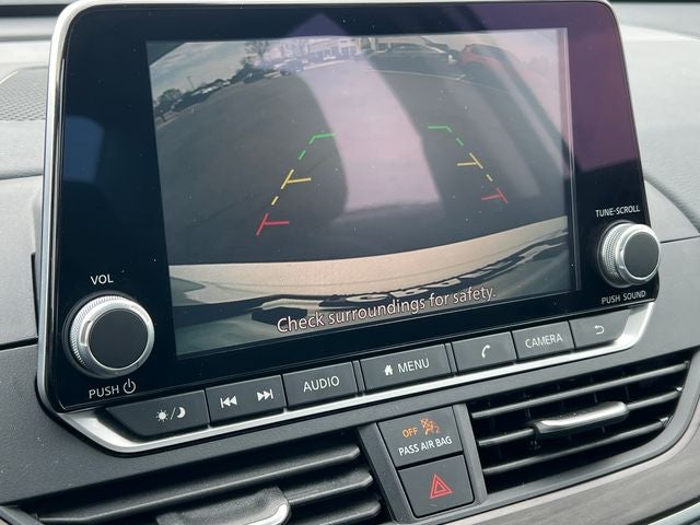 2025 Nissan Altima SV FWD