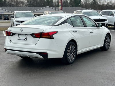 2025 Nissan Altima SV FWD