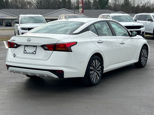 2025 Nissan Altima SV FWD