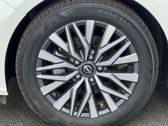 2025 Nissan Altima SV FWD