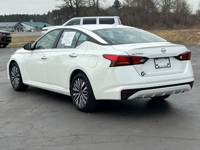 2025 Nissan Altima SV FWD