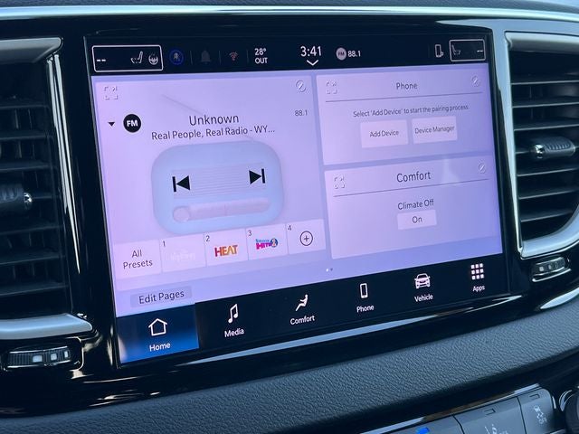 2025 Chrysler Pacifica Select