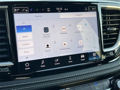 2026 Chrysler Pacifica Select