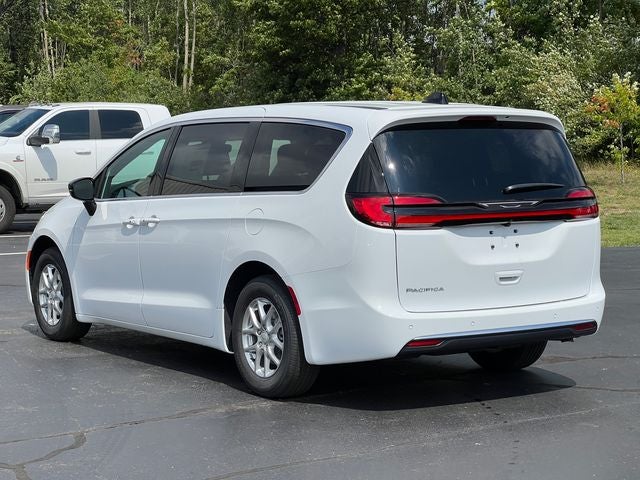2027 Chrysler Pacifica PACIFICA SELECT