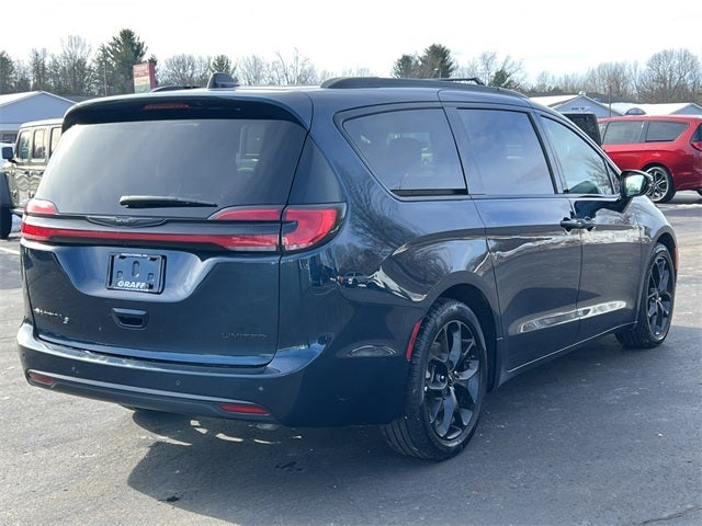 2025 Chrysler Pacifica Limited
