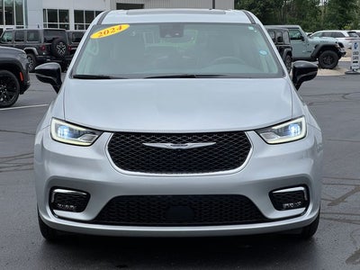 2024 Chrysler Pacifica Limited