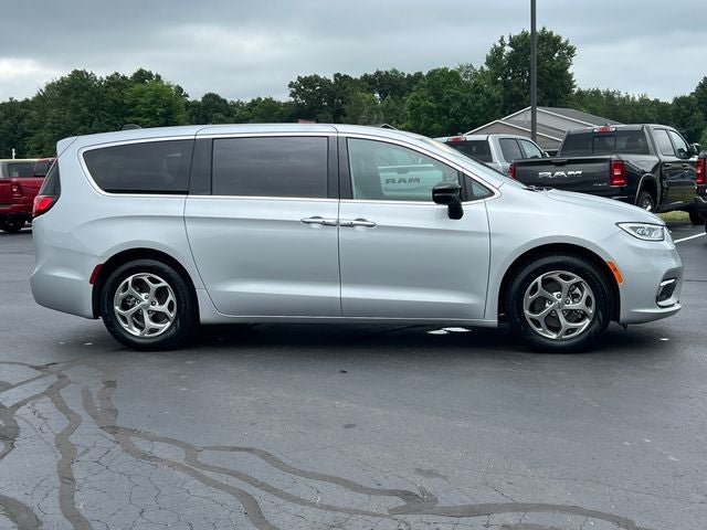 2024 Chrysler Pacifica Limited