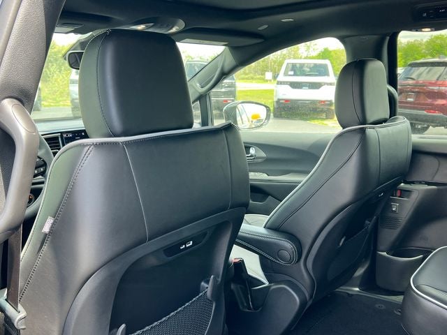 2027 Chrysler Pacifica PACIFICA LIMITED