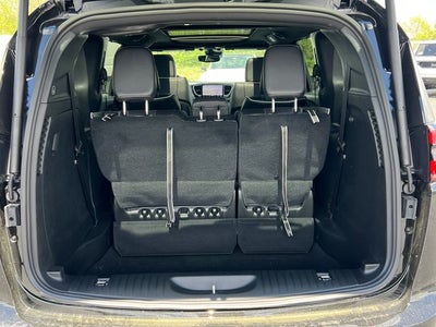 2027 Chrysler Pacifica PACIFICA LIMITED