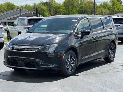 2027 Chrysler Pacifica PACIFICA LIMITED