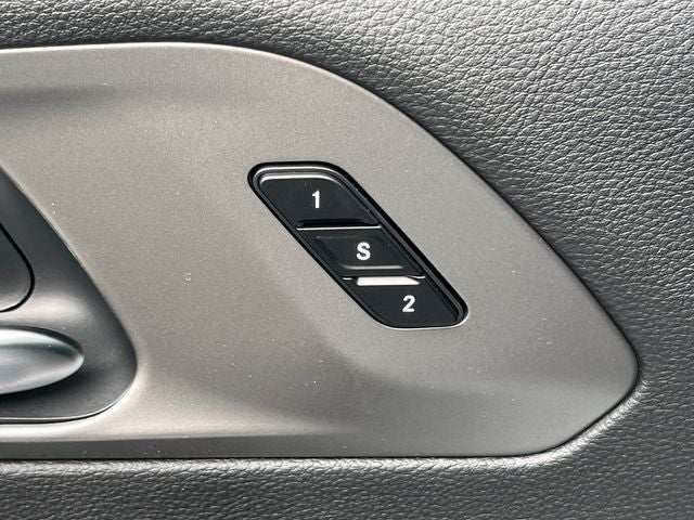 2027 Chrysler Pacifica PACIFICA SELECT AWD