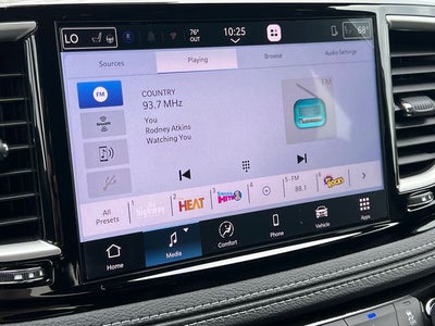 2027 Chrysler Pacifica PACIFICA SELECT AWD