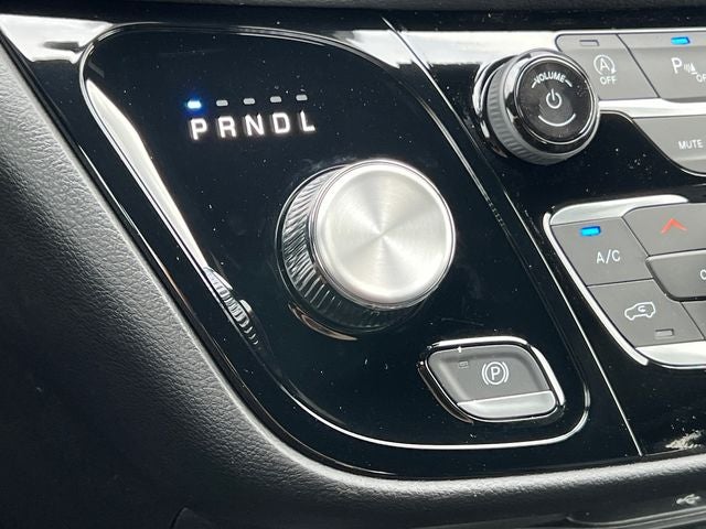 2027 Chrysler Pacifica PACIFICA SELECT AWD