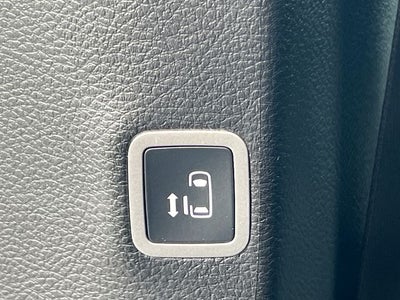 2027 Chrysler Pacifica PACIFICA SELECT AWD