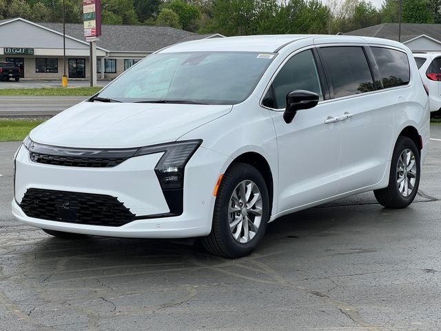 2027 Chrysler Pacifica PACIFICA SELECT AWD