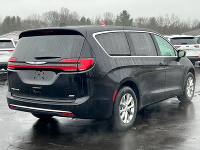 2026 Chrysler Pacifica PACIFICA SELECT AWD