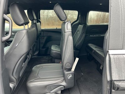 2026 Chrysler Pacifica PACIFICA SELECT AWD