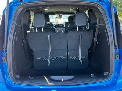 2027 Chrysler Pacifica PACIFICA SELECT AWD