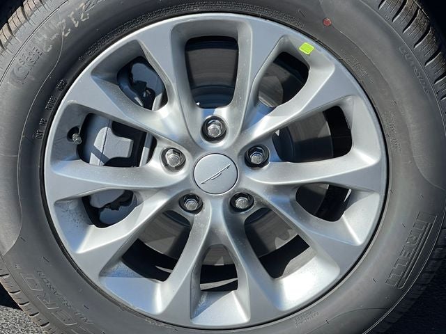 2027 Chrysler Pacifica PACIFICA SELECT AWD