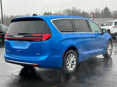 2026 Chrysler Pacifica PACIFICA SELECT AWD