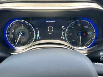 2027 Chrysler Pacifica PACIFICA SELECT AWD