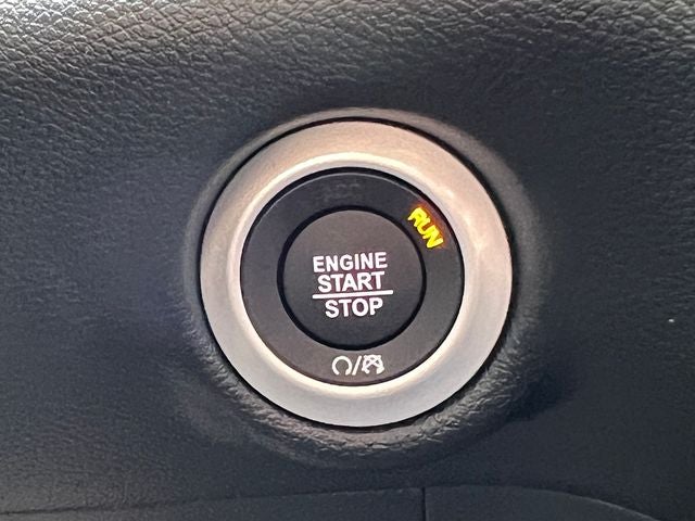 2027 Chrysler Pacifica PACIFICA SELECT AWD