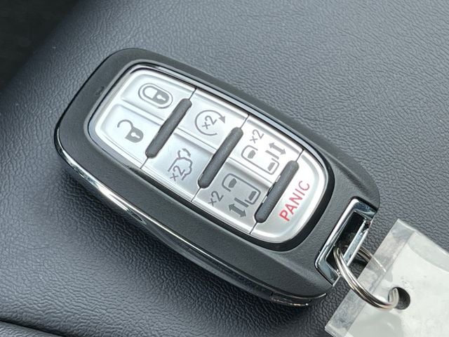 2027 Chrysler Pacifica PACIFICA SELECT AWD