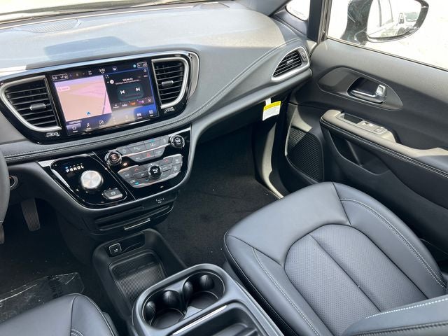 2027 Chrysler Pacifica PACIFICA SELECT AWD