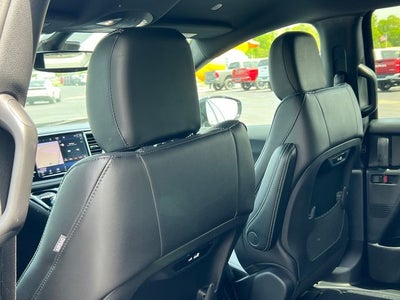 2027 Chrysler Pacifica PACIFICA SELECT AWD